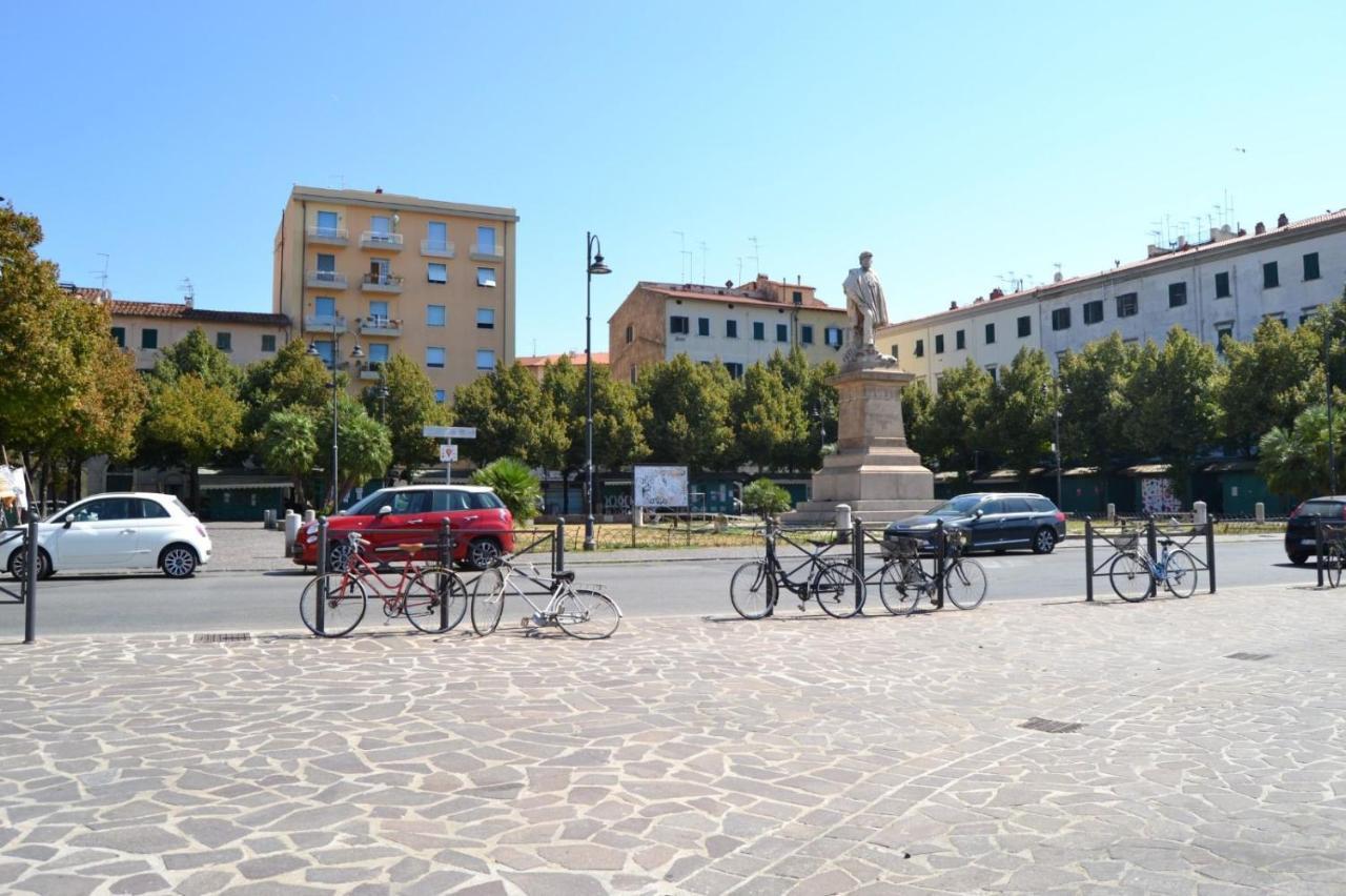 Appartamento Centro Citta Free Private Car Parking Livourne Extérieur photo